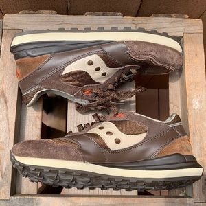 Saucony J3000’s Mens sz. 8